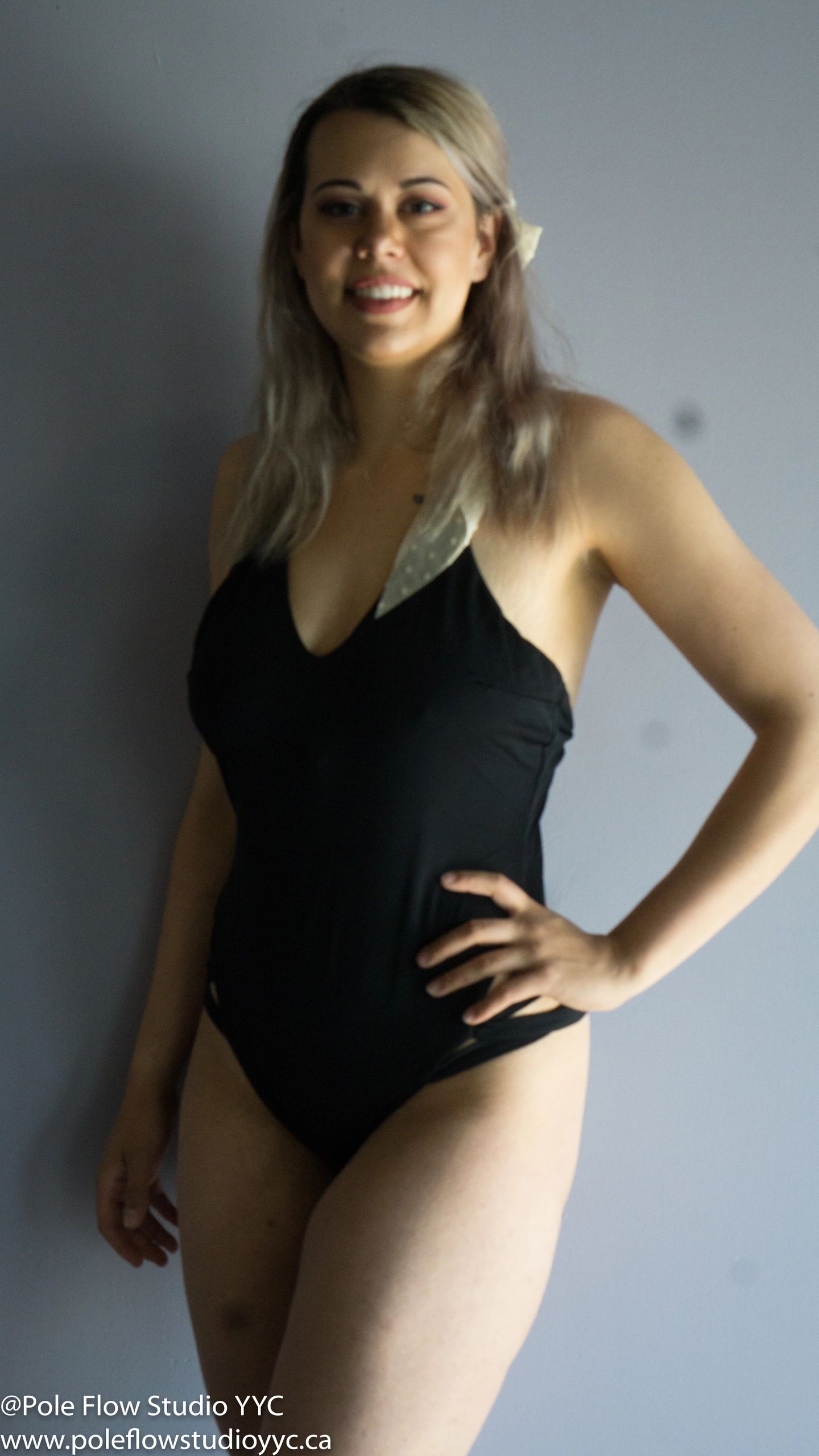 Kyra Cawthorn, Pole Dance Instructor at Pole Flow Studio YYC